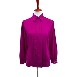 🍀VTG Yves St. Claire Magenta Satin Pleated Laser Cut Button Down Blouse Size 8